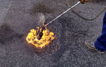 Reddingmuirhead flat roofing repairs